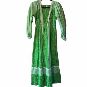 Vintage prairie peasant dress for festivals size 6